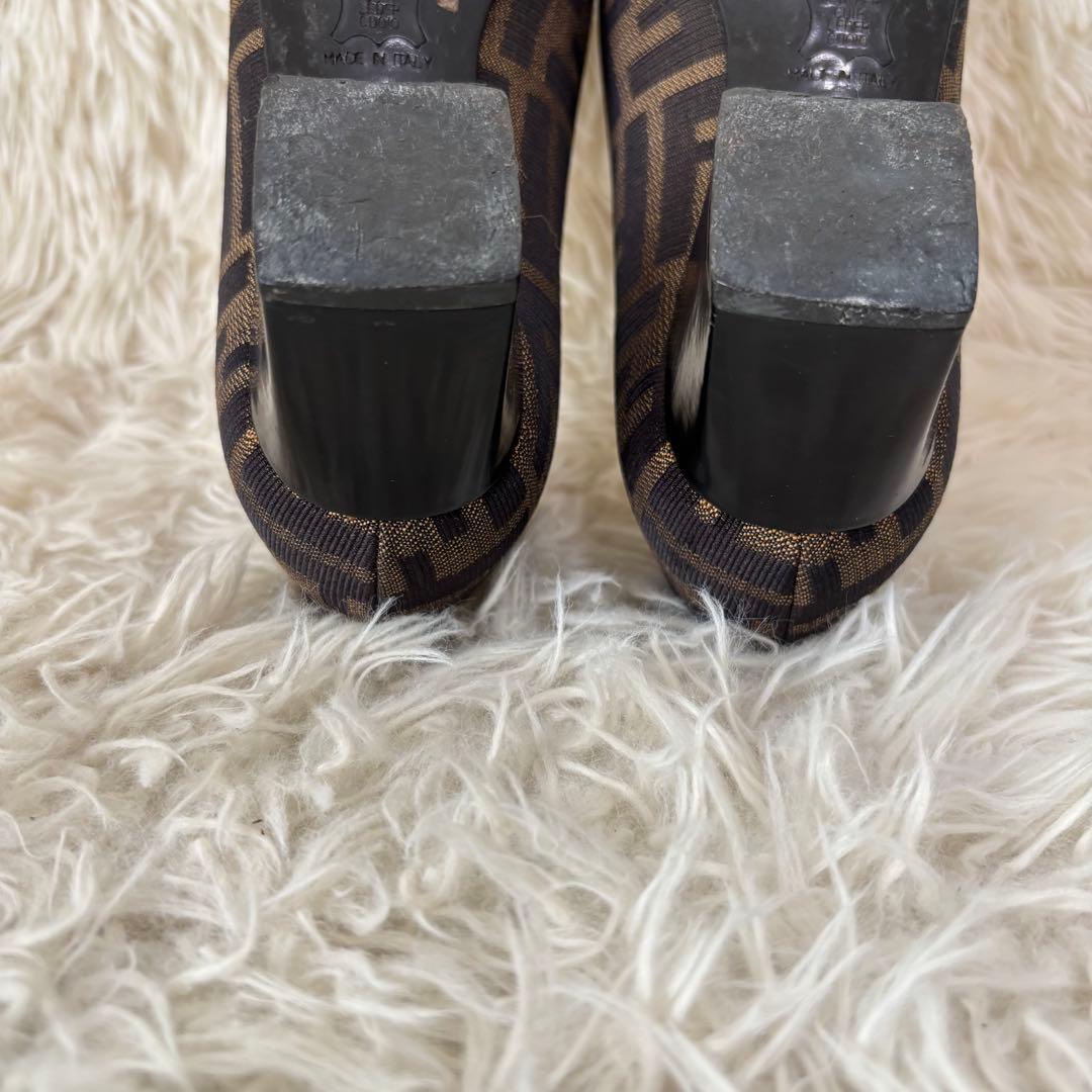 ✨フェンディ　ズッカ柄　チャンキーヒール パンプス　ローファー 23