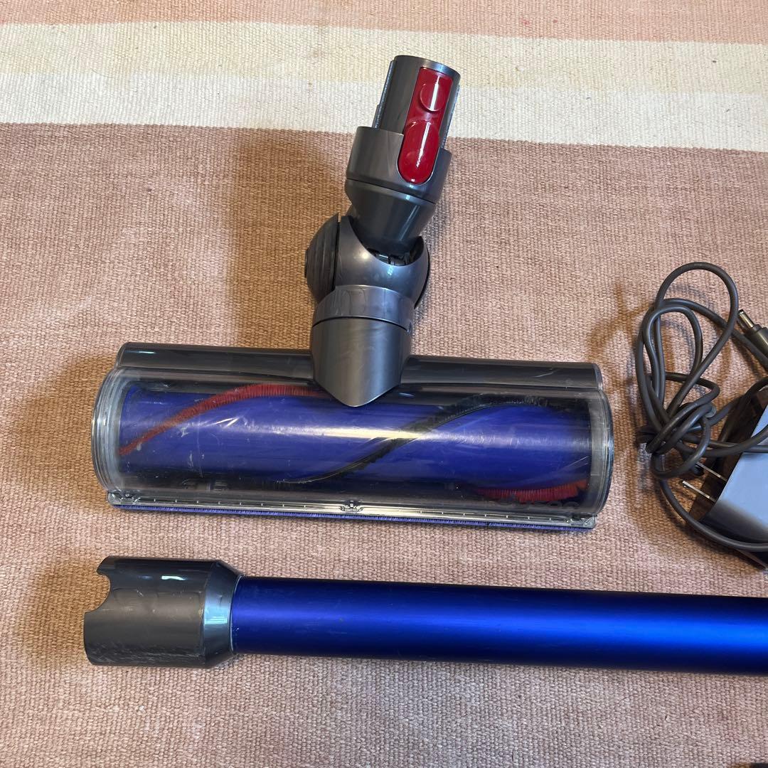 ⑧ すぐ使える！動作品！dysonダイソンコードレスクリーナー純正SV11