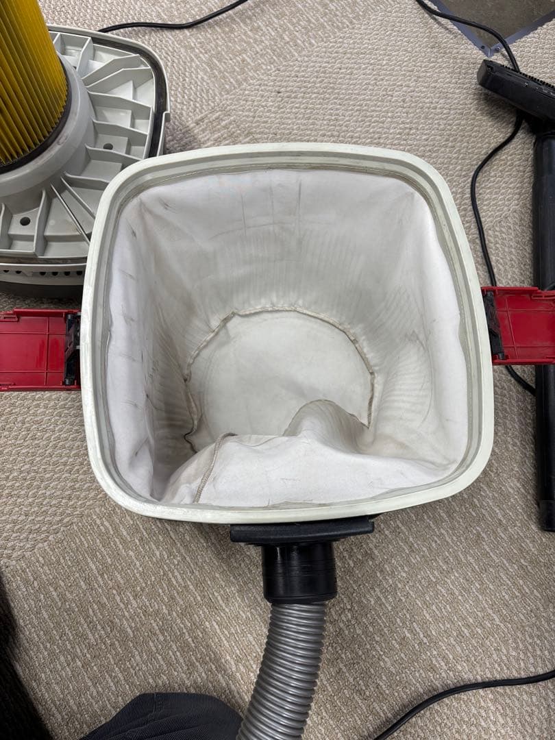 京セラ　AVC1150 キャニスター型掃除機 、集塵機