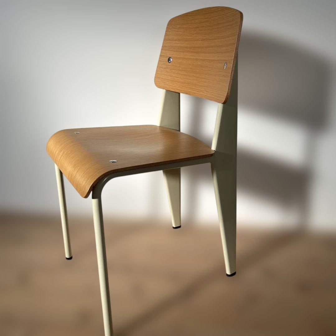 vitra. ヴィトラ　ジャン・プルーヴェ　スタンダードチェア