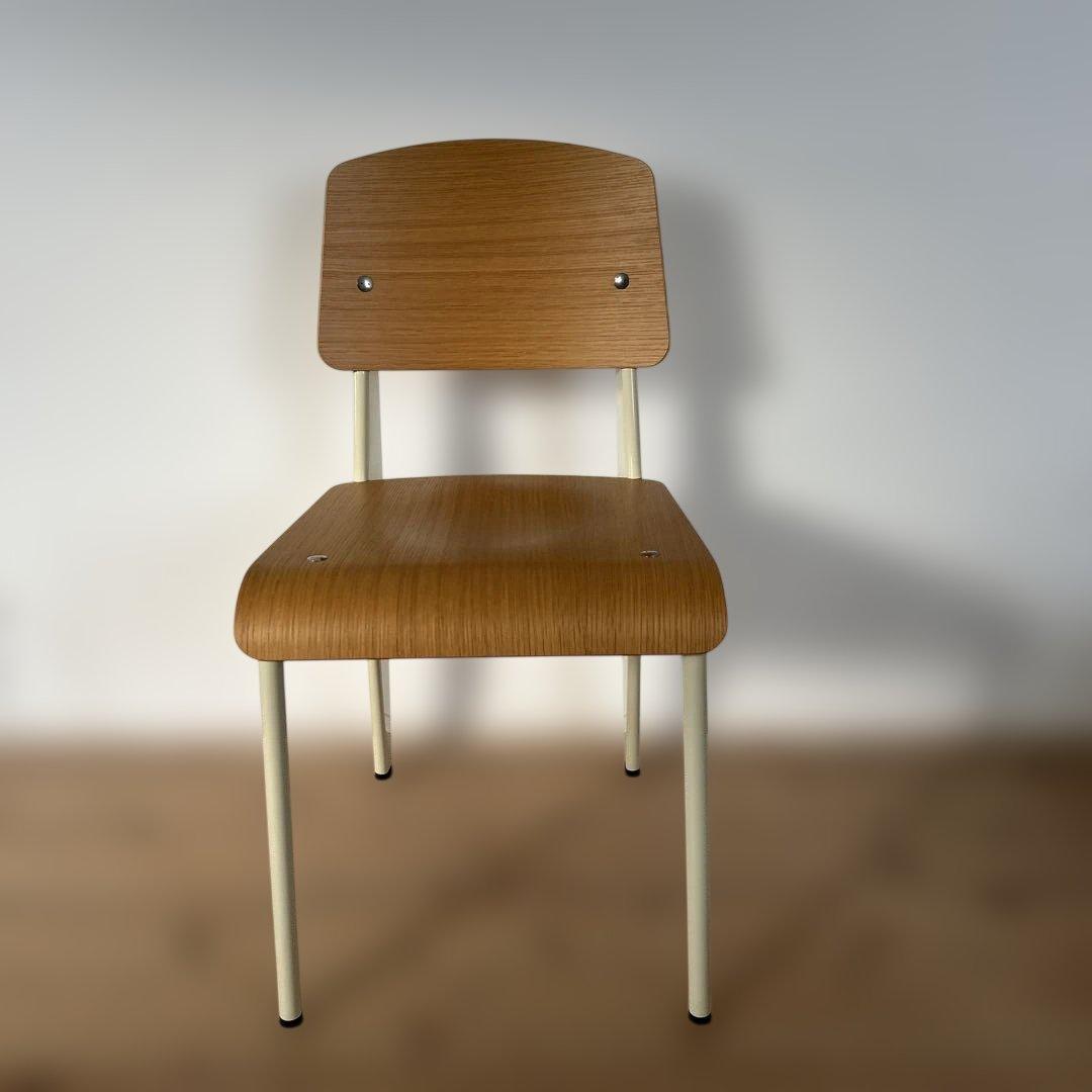 vitra. ヴィトラ　ジャン・プルーヴェ　スタンダードチェア