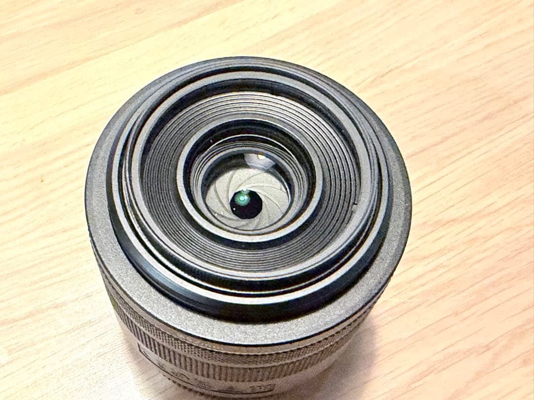 キャノンCanon RF35mm F1.8 MACRO IS STM