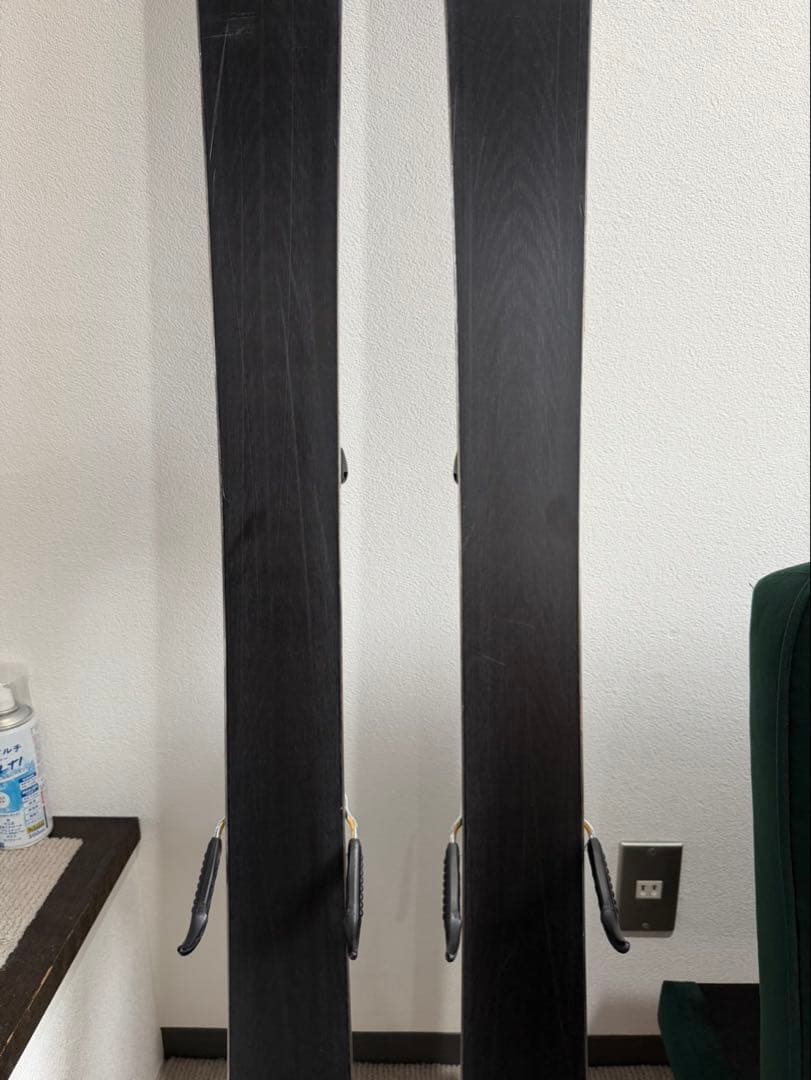 スキー 2324 Atomic Redster Q9.8 Revoshock S