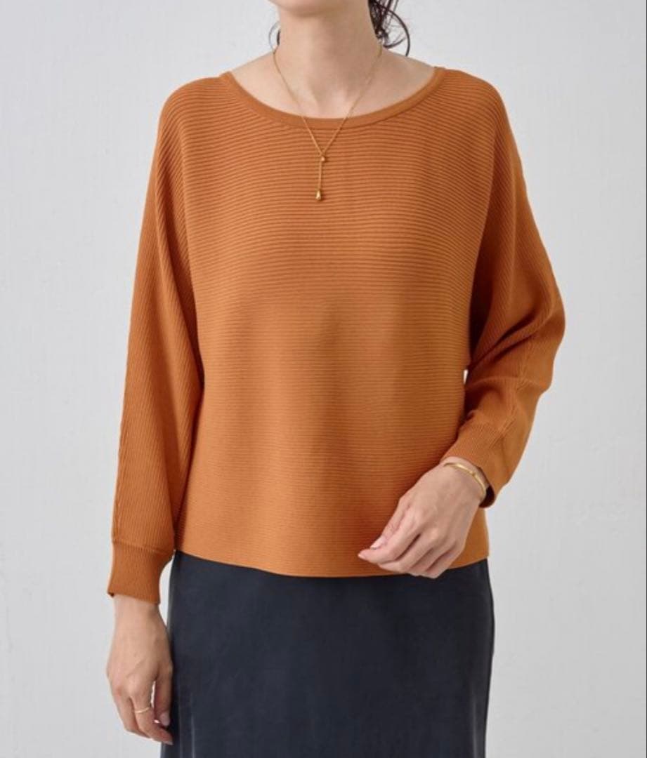 新品タグ付き　ビアズリー BEARDSLEY 後ろパールニット　キャメル