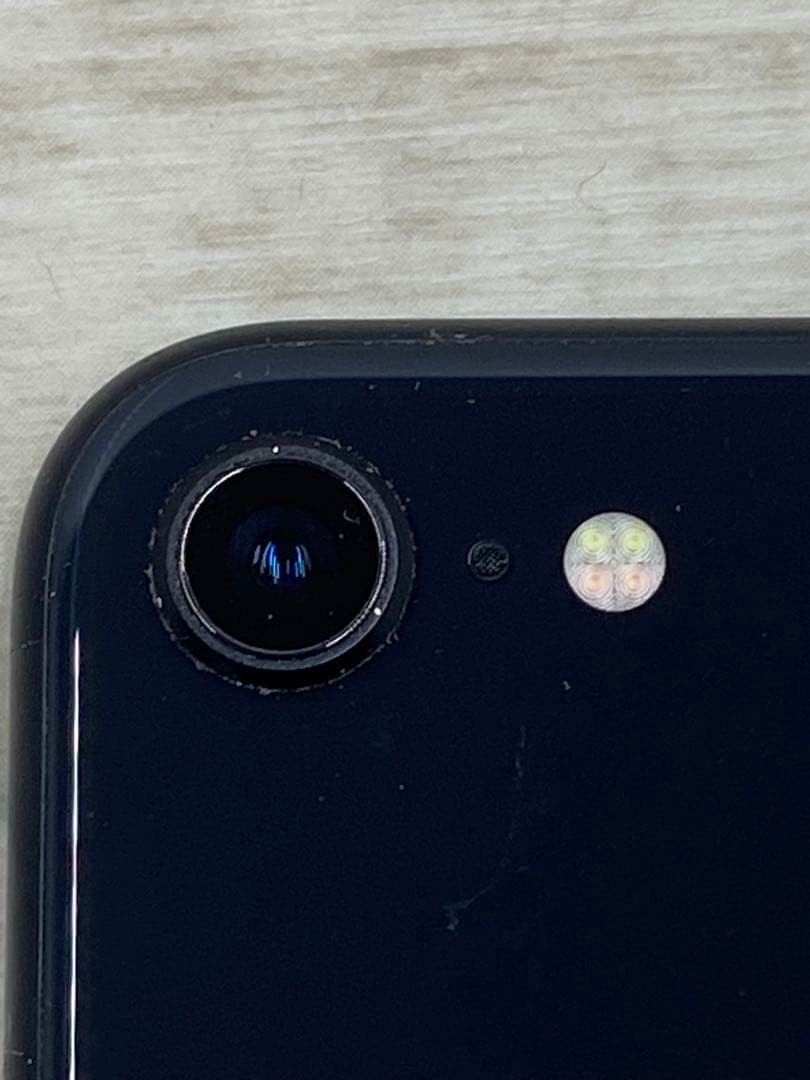 Apple iPhoneSE MHGT3J/A 128GB ブラック