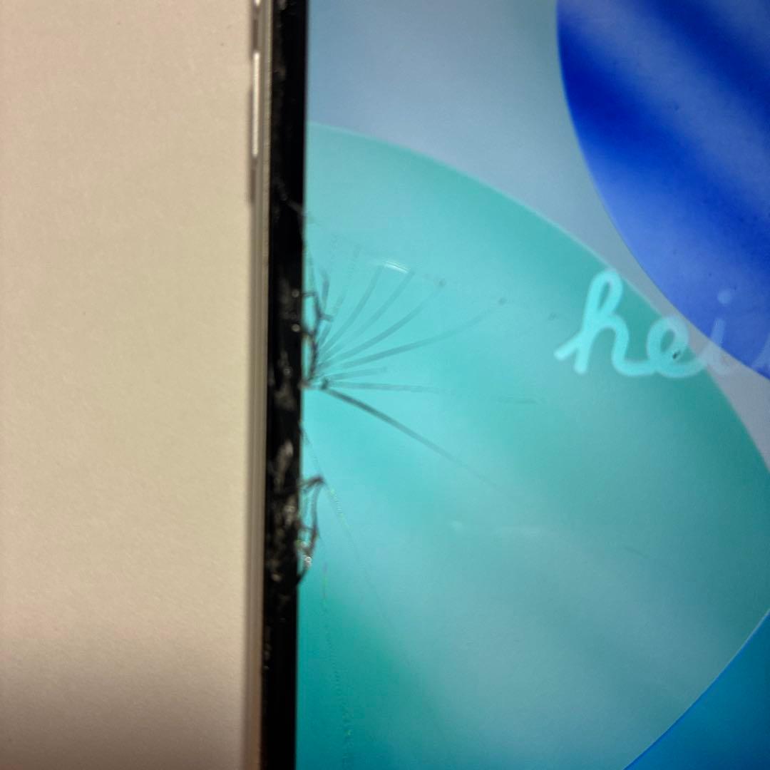 iphonese2 バッテリー容量８５% 一部不具合あり