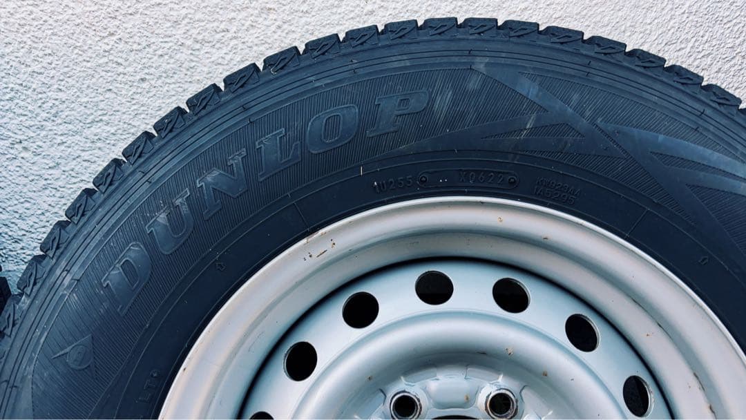 DUNLOP studless 2022年製　状態良好