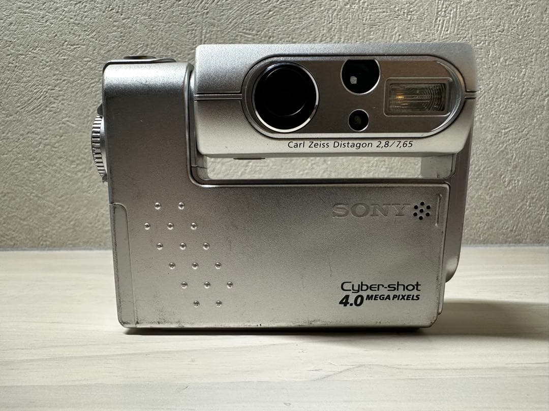 完動品【付属品付】 SONY Cyber-shot DSC-F77 デジカメ