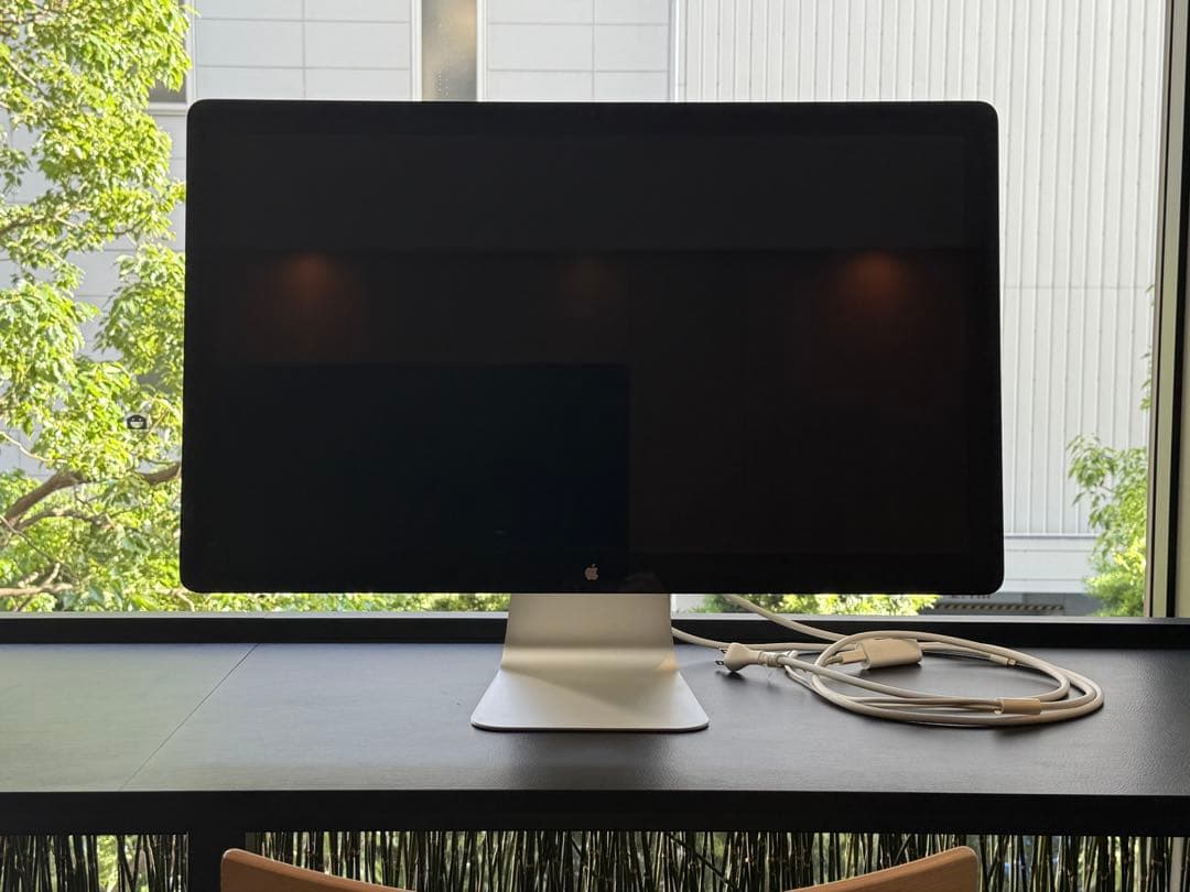 Apple Thunderbolt Display USB-Cアダプター付き