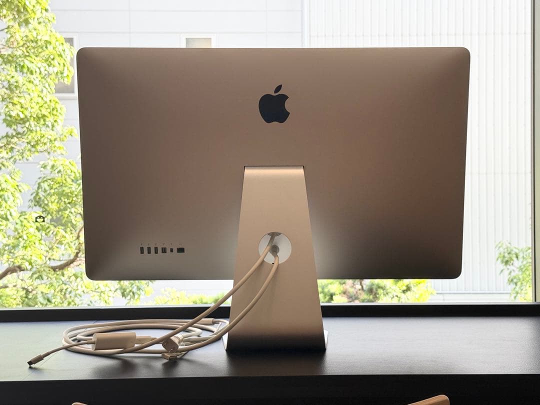 Apple Thunderbolt Display USB-Cアダプター付き