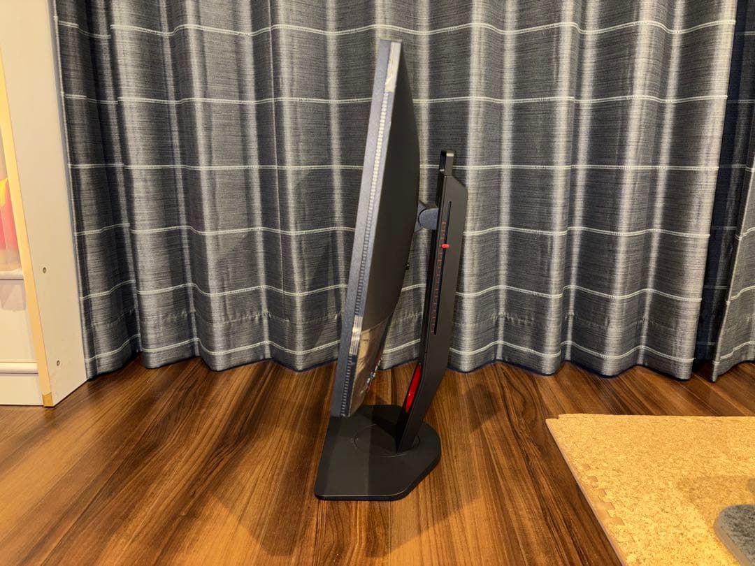 BenQ XL2411K 24インチ ゲーミングモニター　144Hz