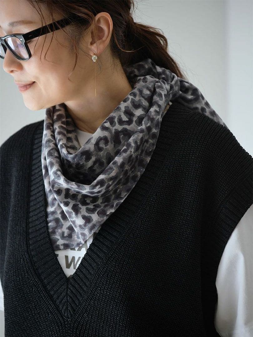 新品 ハグオーワー レオパード pt. エコバッグ＆スカーフ グレー