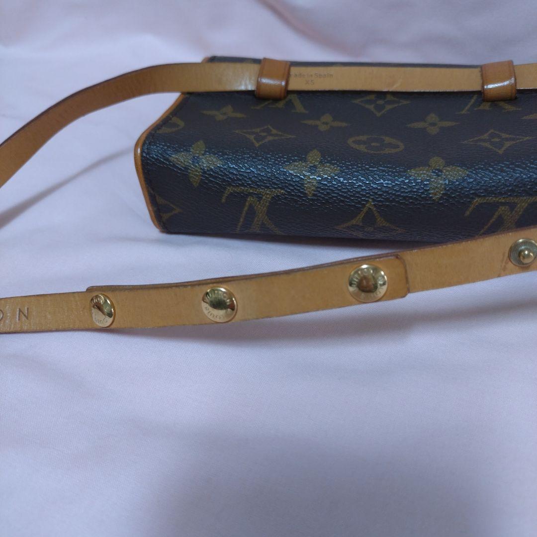 Louis Vuitton ボディバッグ ダークグリーン