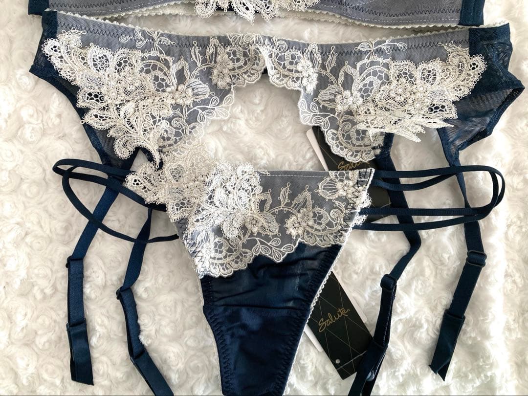 サルート/C70&M/ガーターベルト/57G/