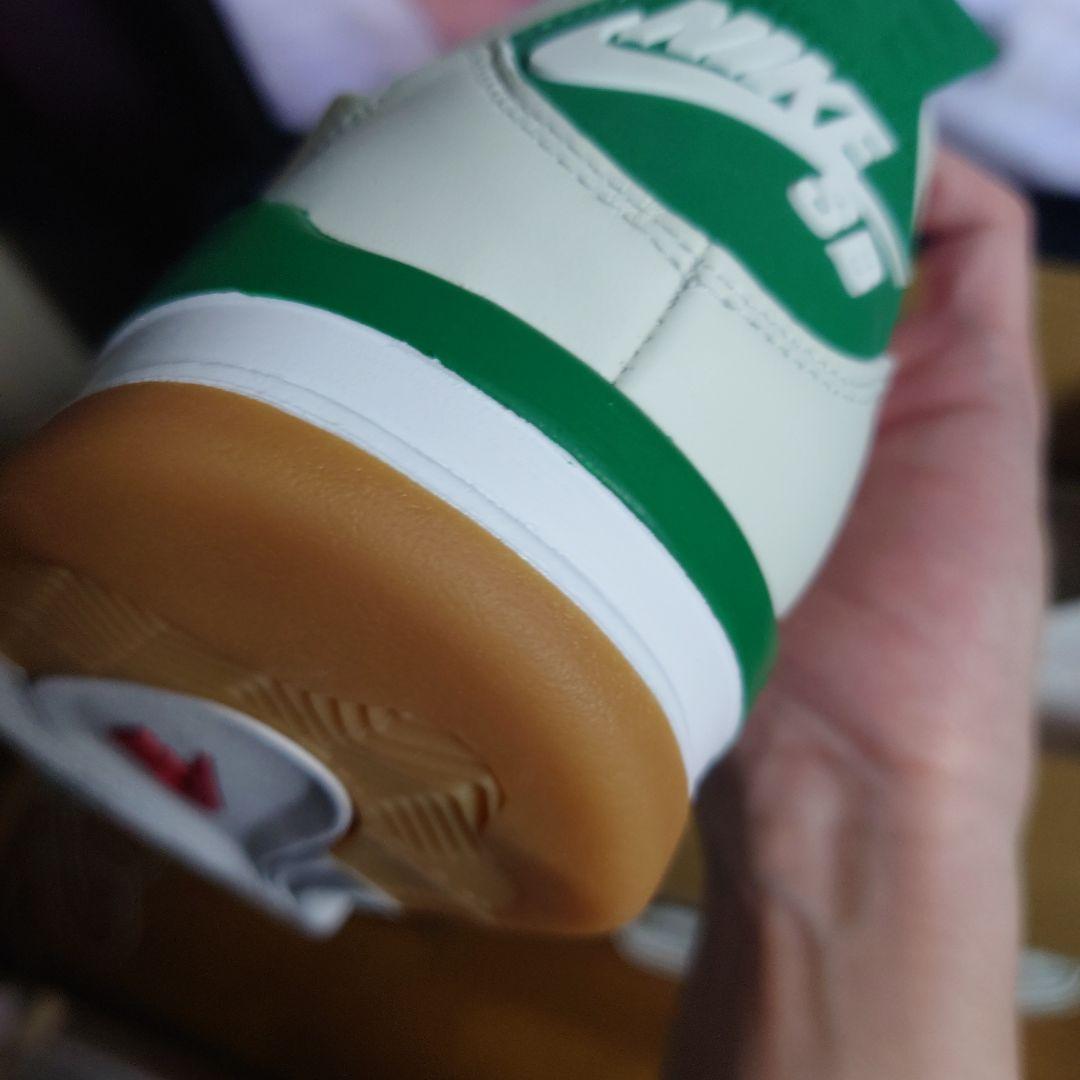 ナイキ SB × エアジョーダン4 \"Pine Green\"