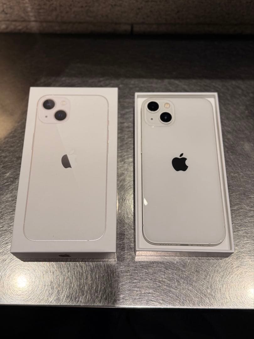 iPhone 13 256GB スターライト SIMフリー