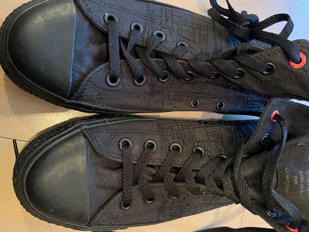 Gio Estevez xCONVERSE PRODUCT(RED) コンバース