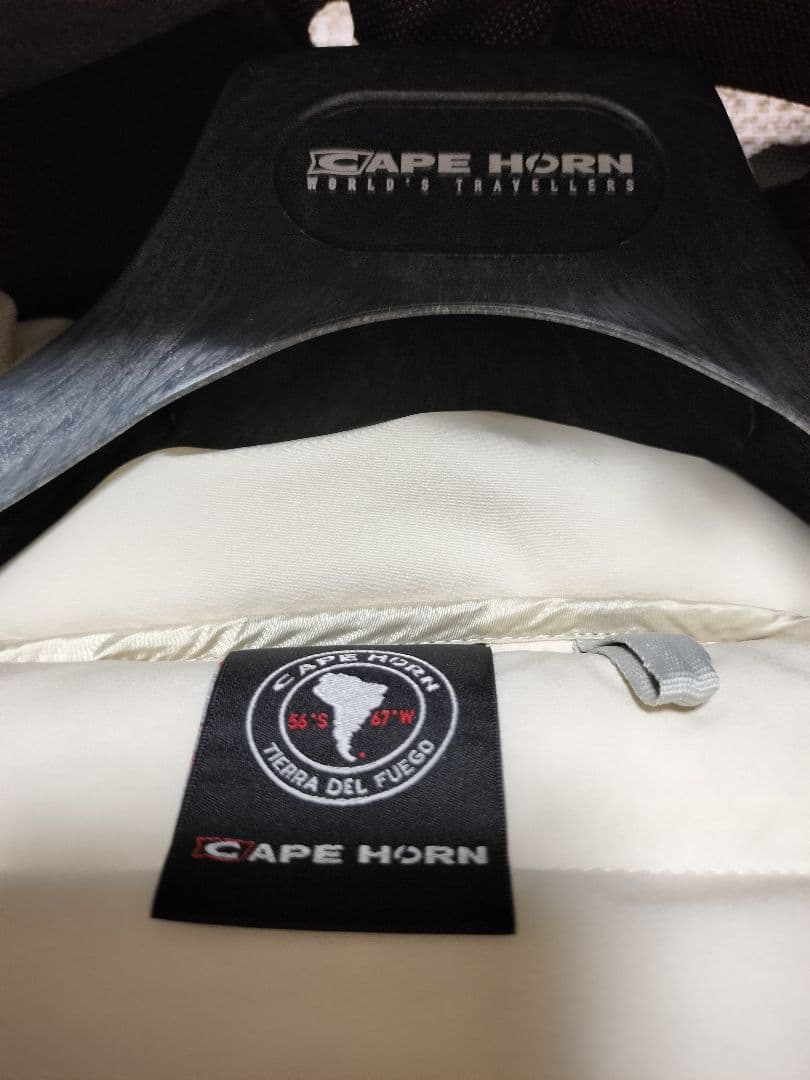 アイボリー ロングダウンジャケット フード付き