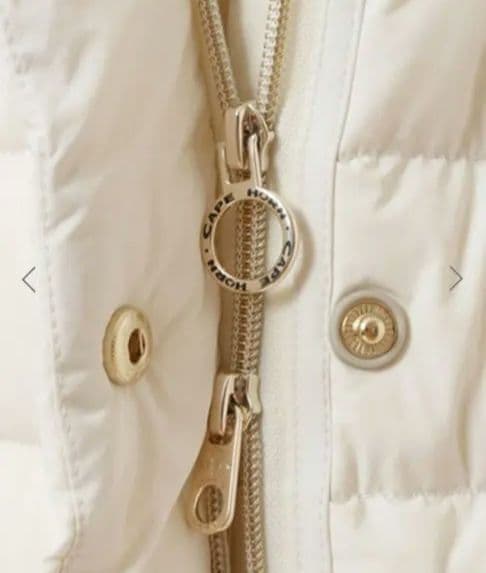 アイボリー ロングダウンジャケット フード付き