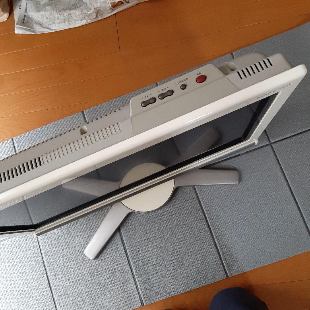 テレビ 26型 AQUOS SHARP 白