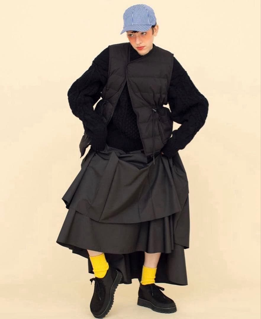 Abynagonstans ナゴンスタンス ハイソフトタフタ ダウンベスト