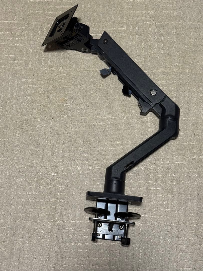 Ergotron HX モニターアーム