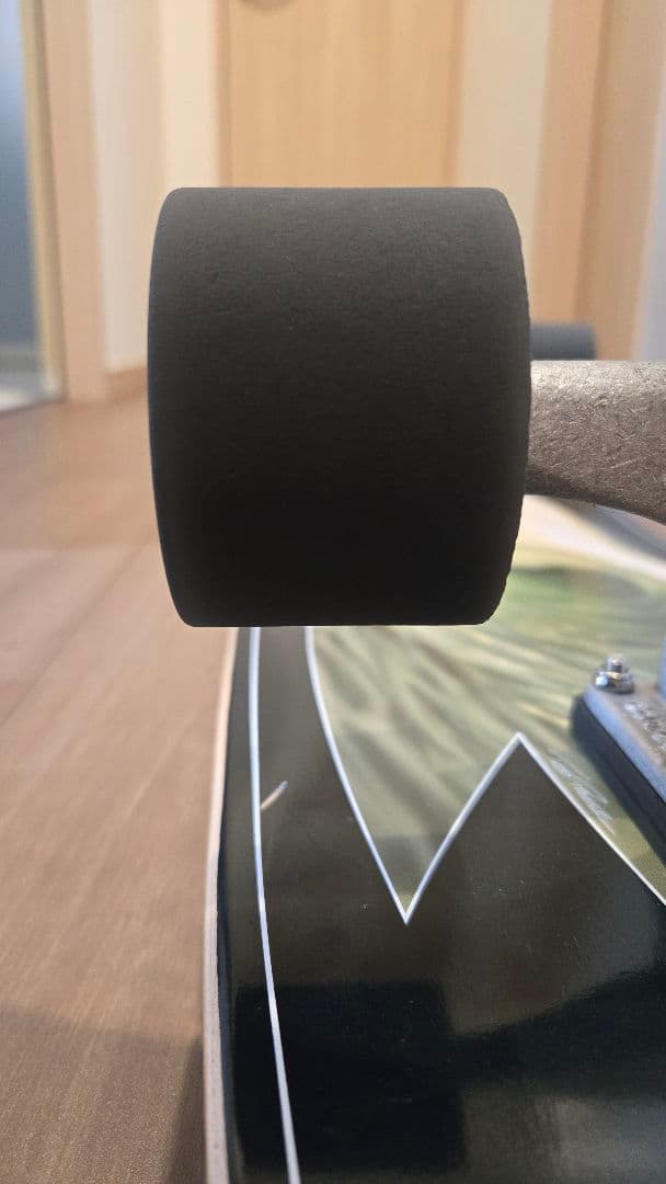 Carver スケートボード 波デザイン