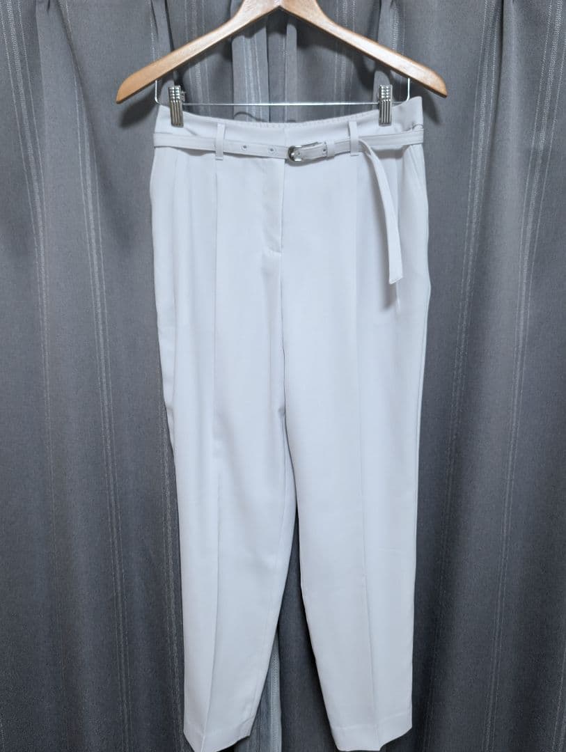 PLST プラステ　ライトグレーセットアップ