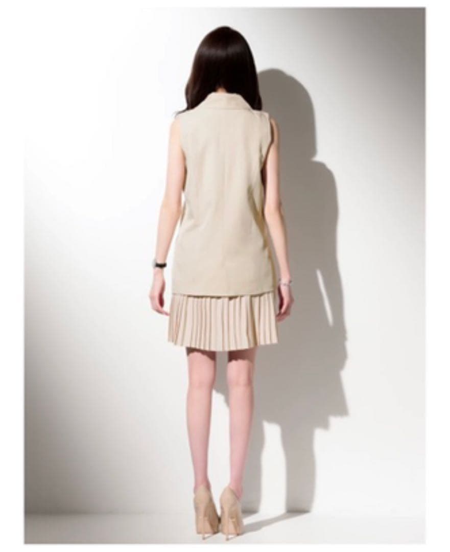 エミリアウィズ ワンピース　新品未使用