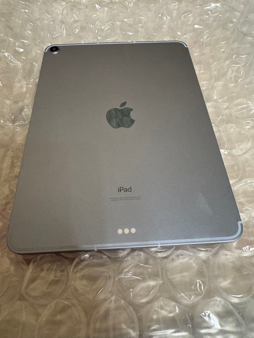 Apple iPad Air（第4世代） Wi-Fi+Cellular 64GB