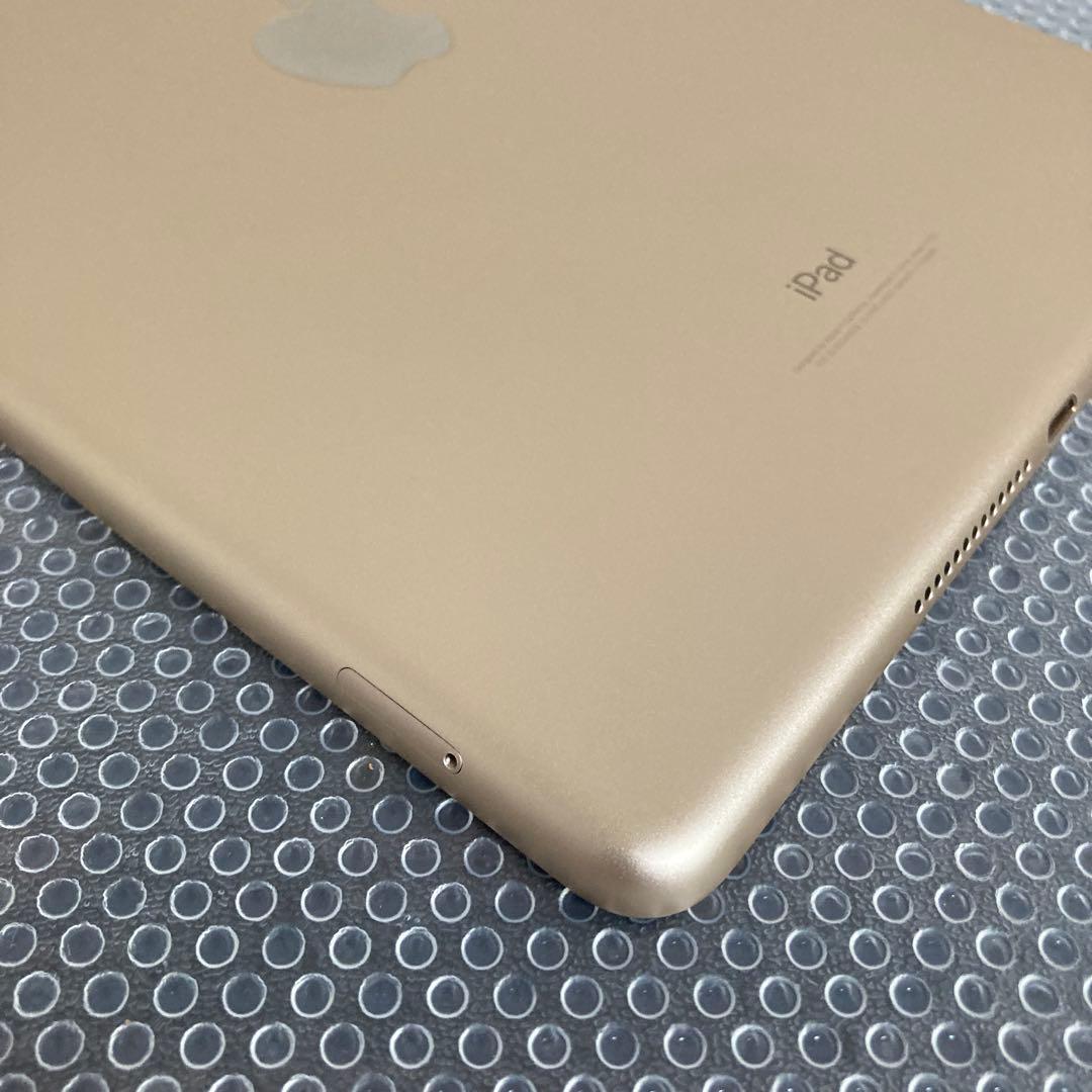 2858【早い者勝ち】電池良好☆iPad5 第5世代 32GB SIMフリー☆