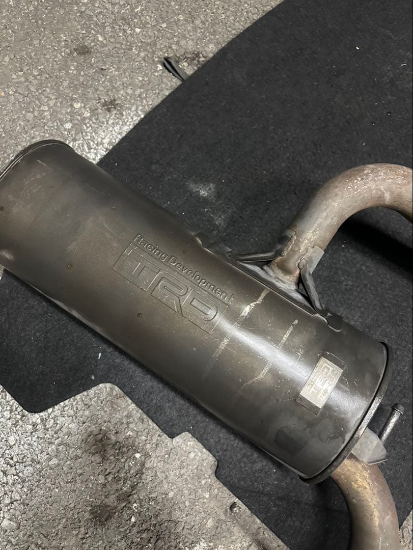 ウッチーガレージセリカZZT231 SS-II TRD マフラー本体 希少