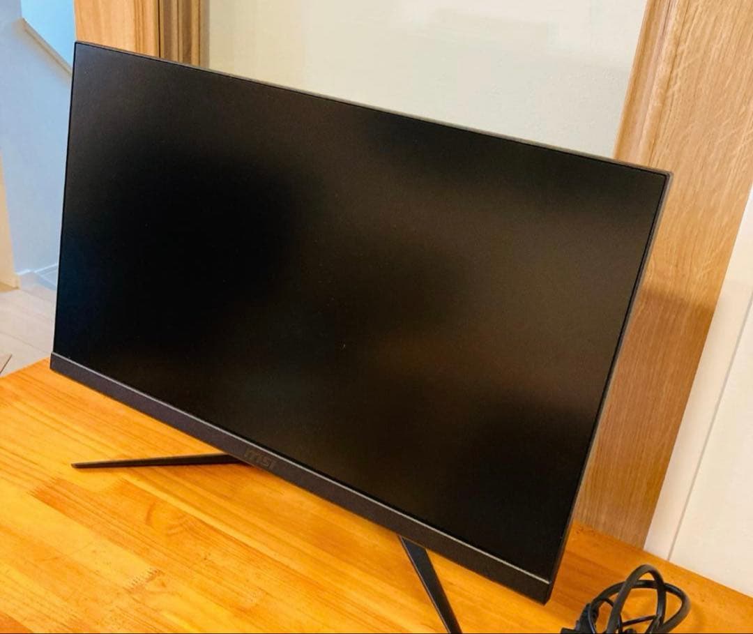 ゲーミングモニター MSI G243 144hz モニターアーム付き