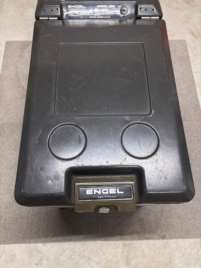 ENGELエンゲル MT45F-D1 車載用冷蔵・冷凍庫　DC,ACケーブル付