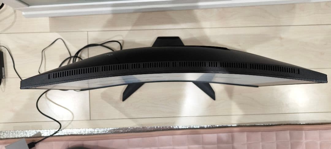 ゲーミングモニター MAG 244C [23.6型 /フルHD 曲面型 美品