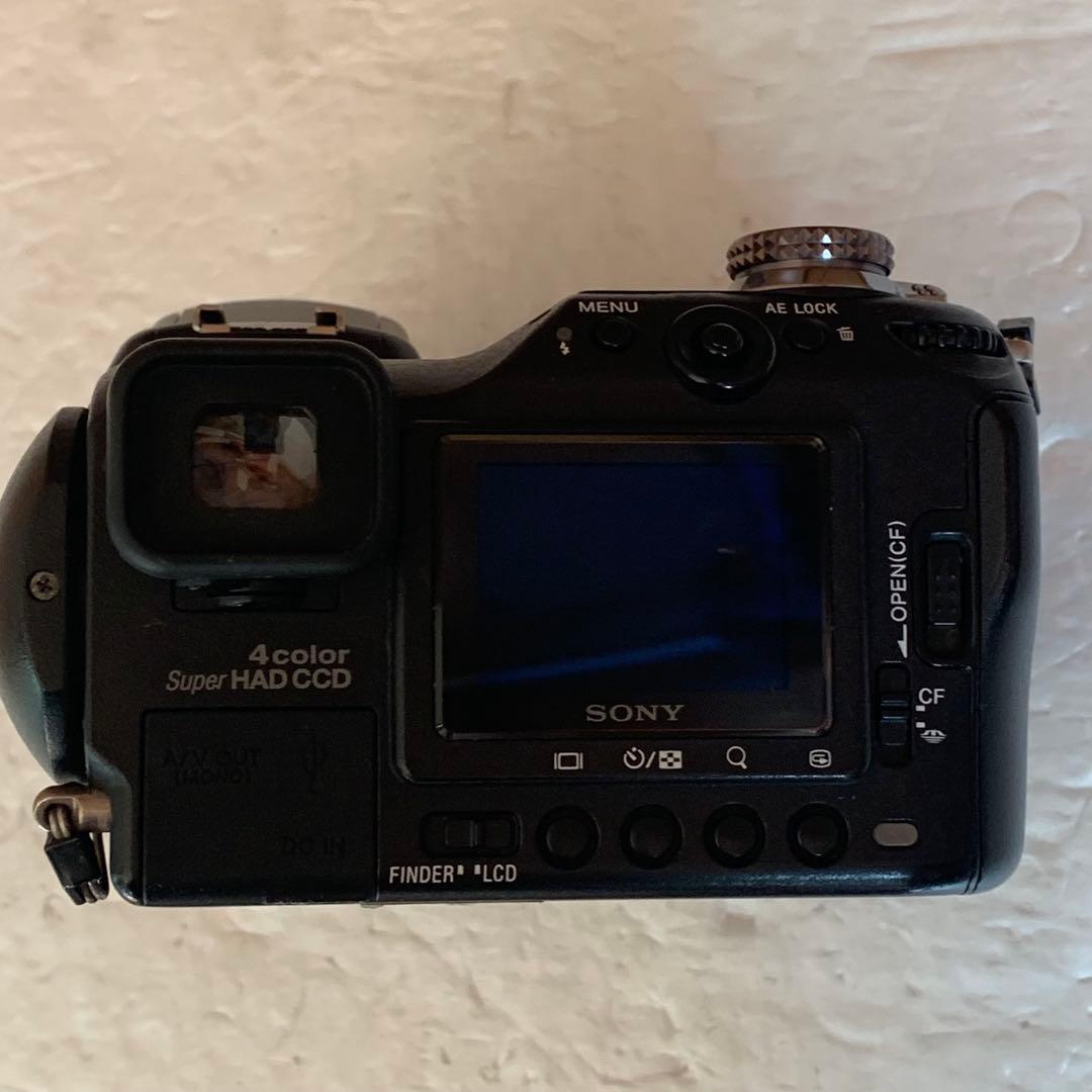 ジャンク SONY Cyber-shot DSC-F828 壊れています