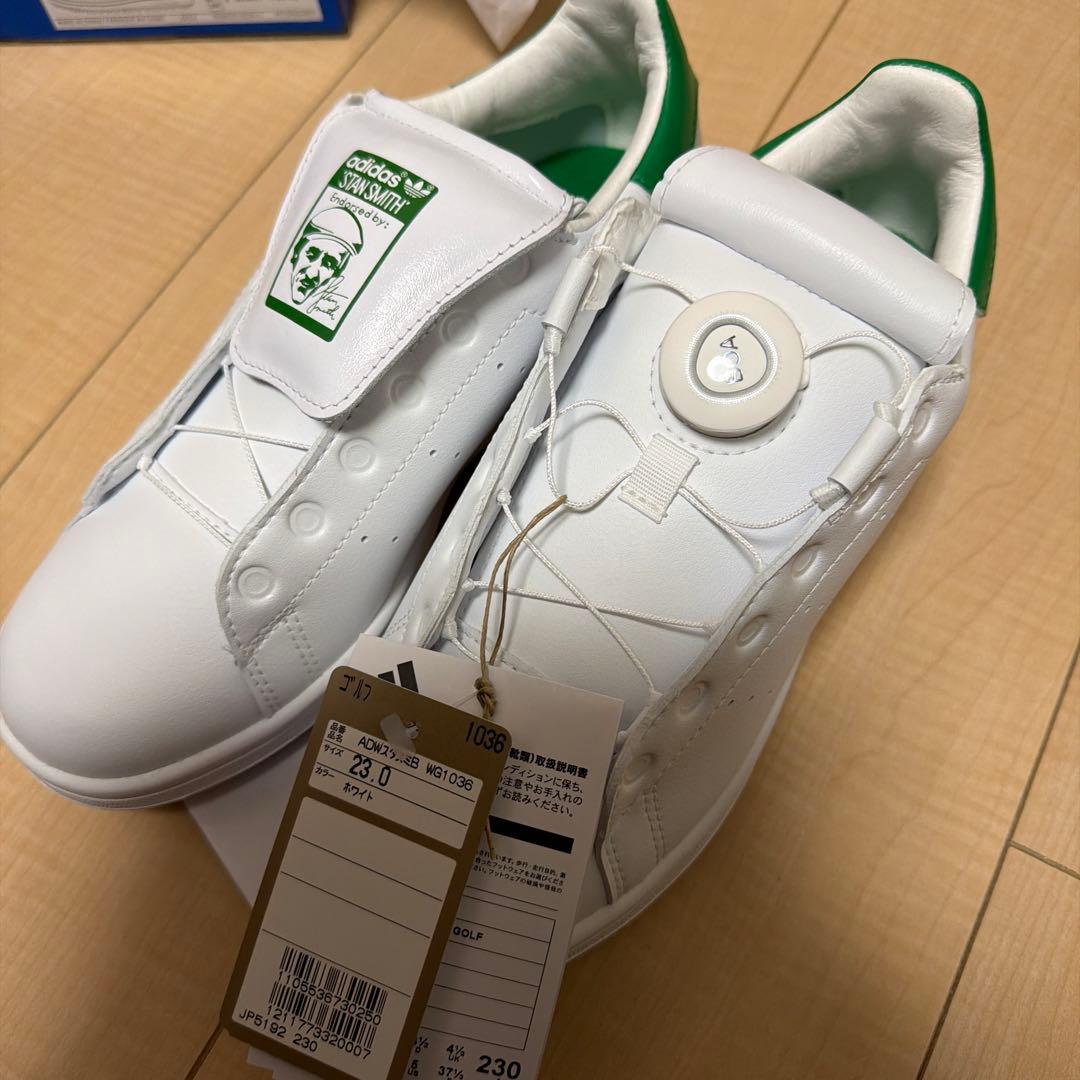 アディダスゴルフシューズ　スタンスミス