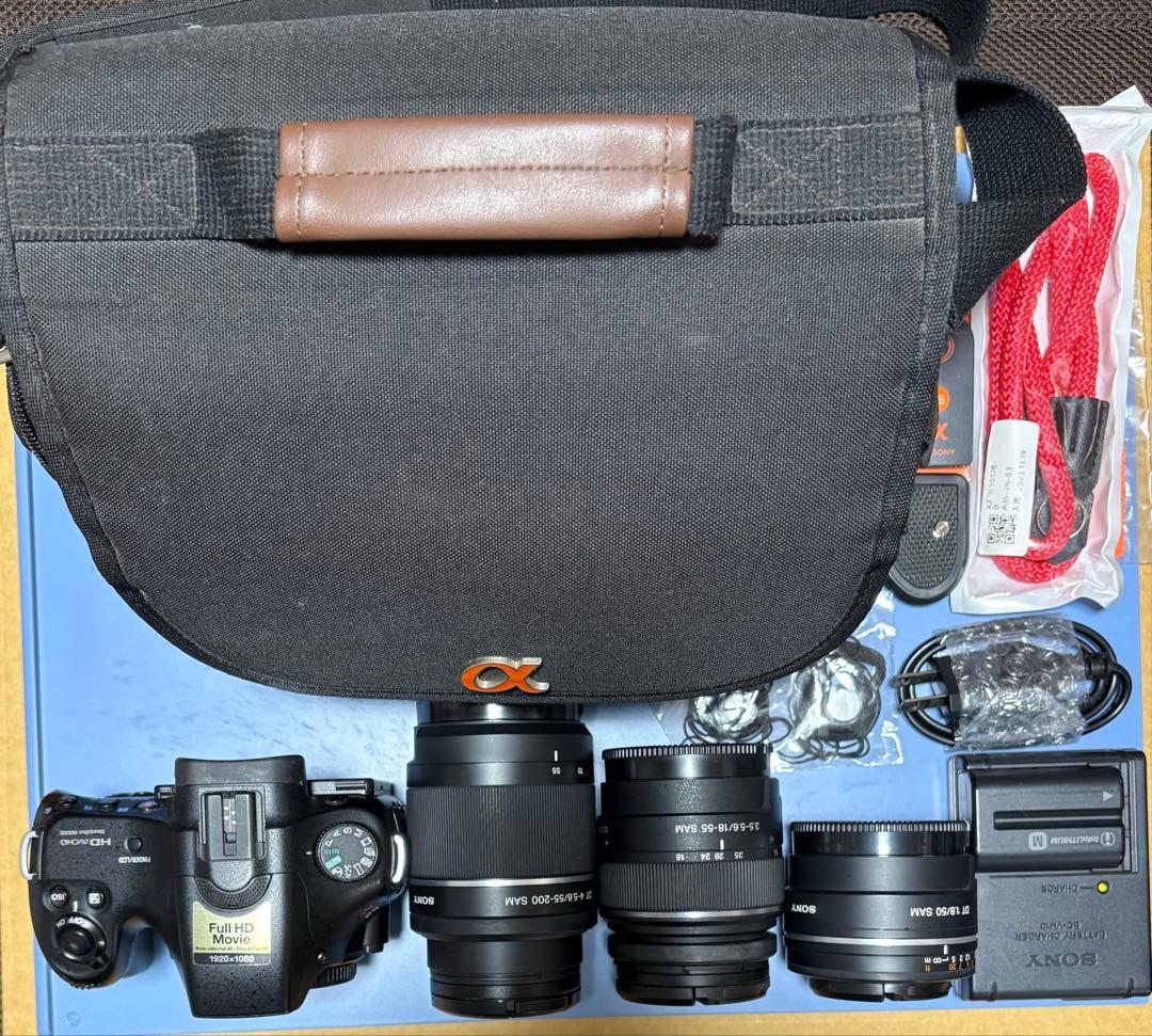SONY α65 + 3本のレンズ + カメラバッグセット