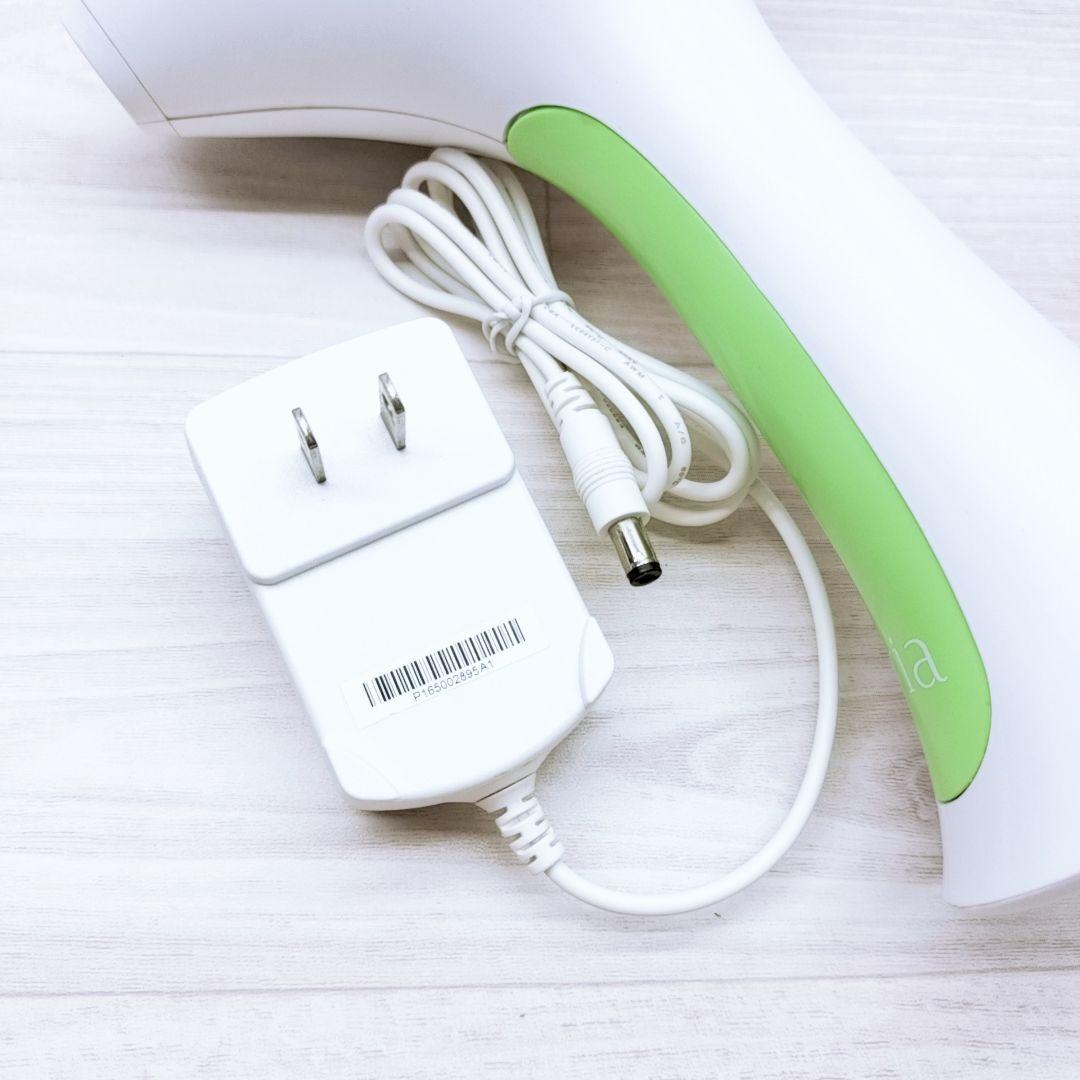 ほぼ未使用☺️トリア パーソナルレーザー 4X Tria 脱毛器