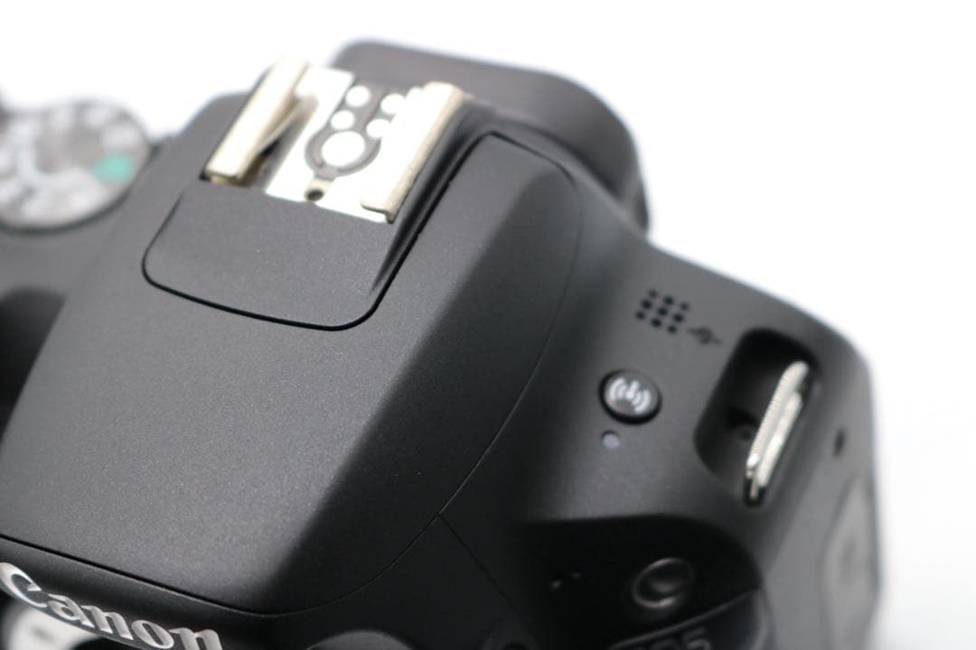 超美品 【Canon EOS Kiss X9 ダブルレンズセット】 安心保証あり