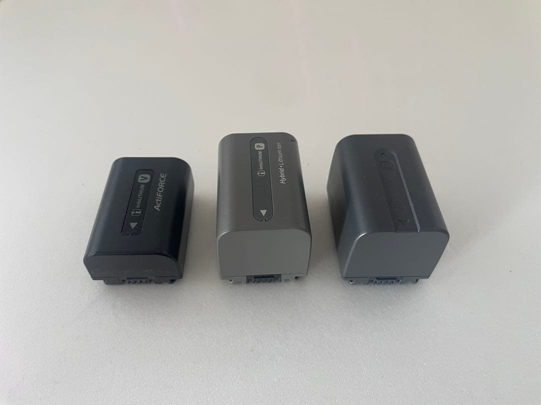 SONY HDR-CX180 SONY HDR-HC3 （レンズ付き）