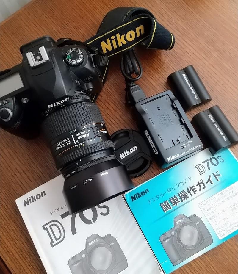 Nikon 　D70s　＋ Nikon AF NIKKOR 28-105mm
