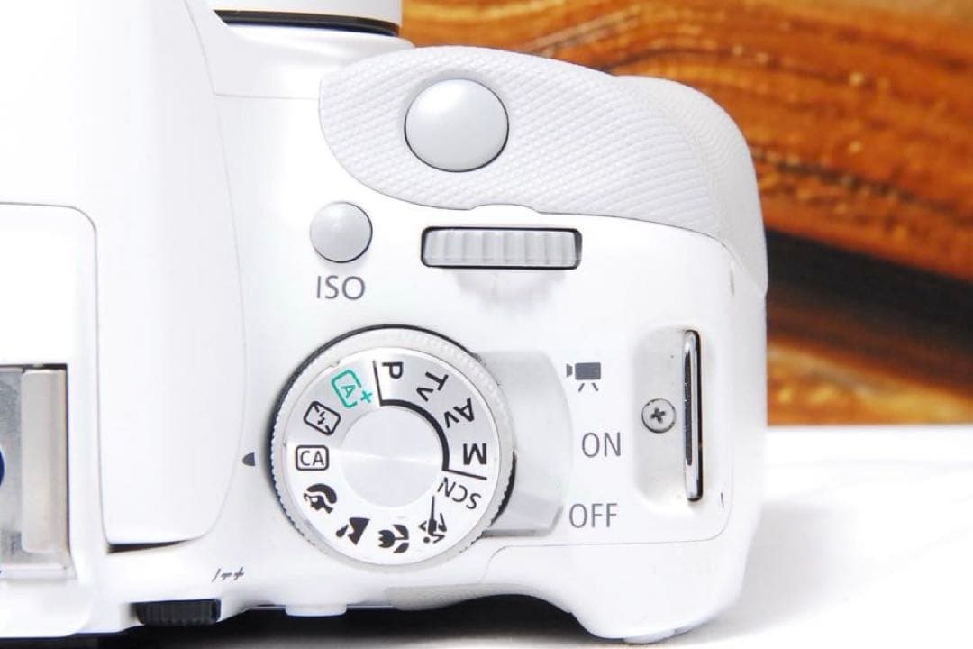 一眼レフ キャノン kiss x7 ホワイト 白 Canon スマホ転送 カメラ