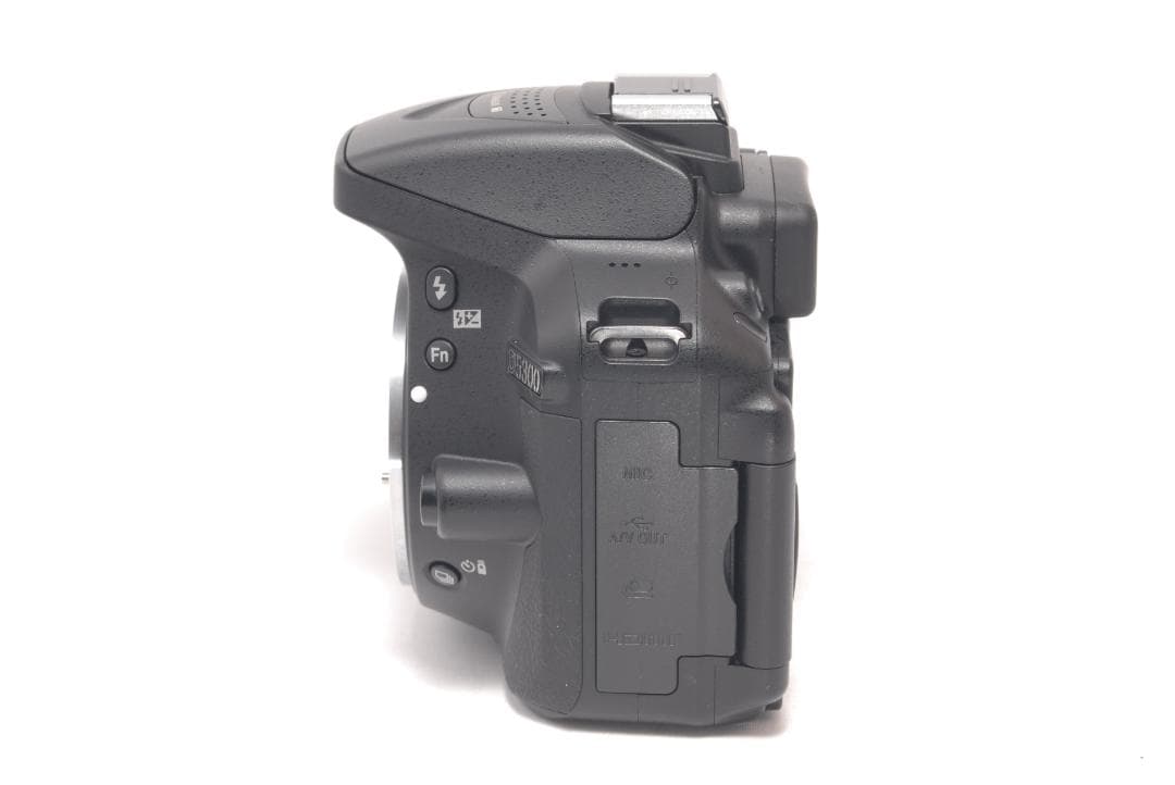 ⭐️スマホ転送OK＆高画質⭐️Nikon D5300　ニコン　デジタル一眼レフ