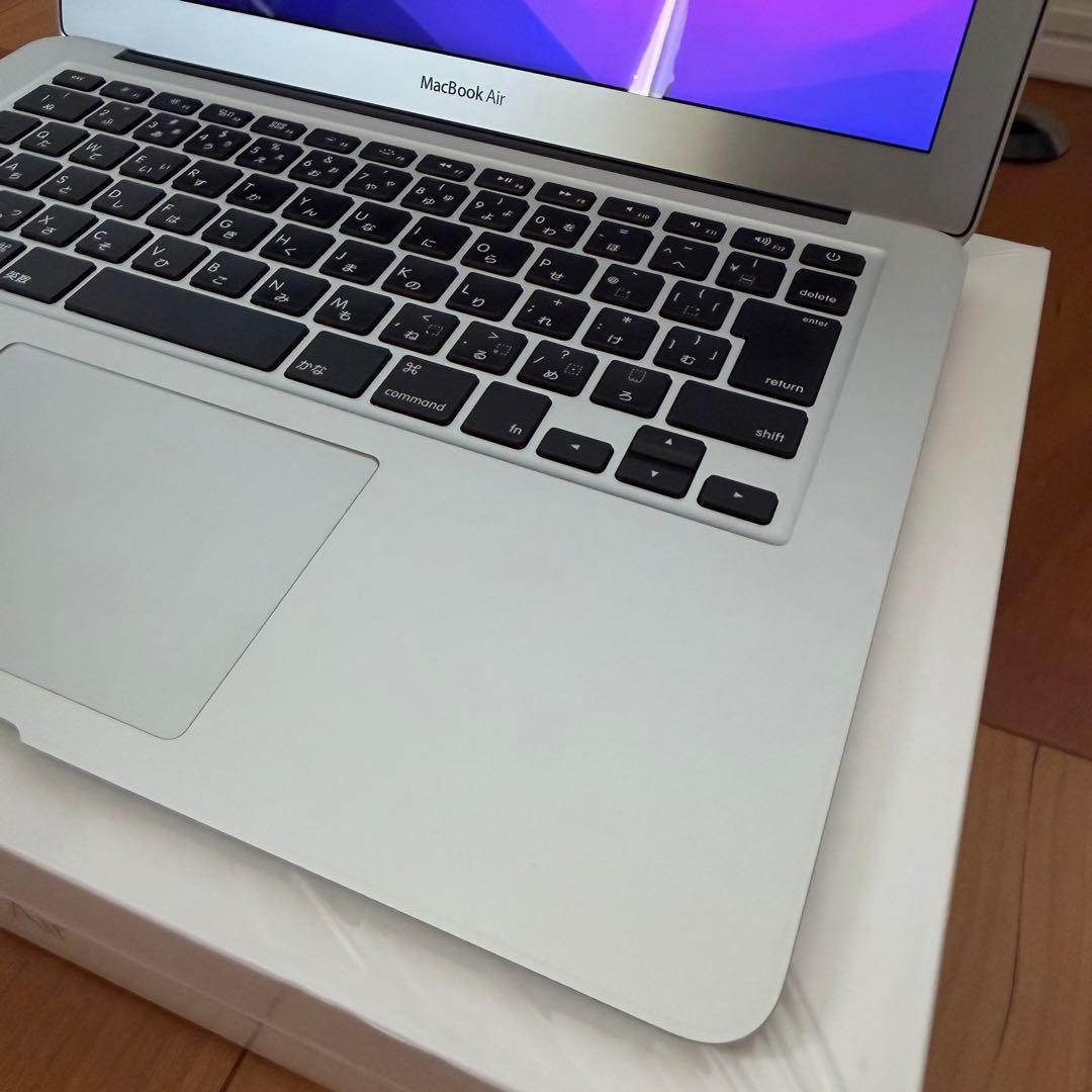 MacBook Air 13インチ(Early 2015) SSD256GB
