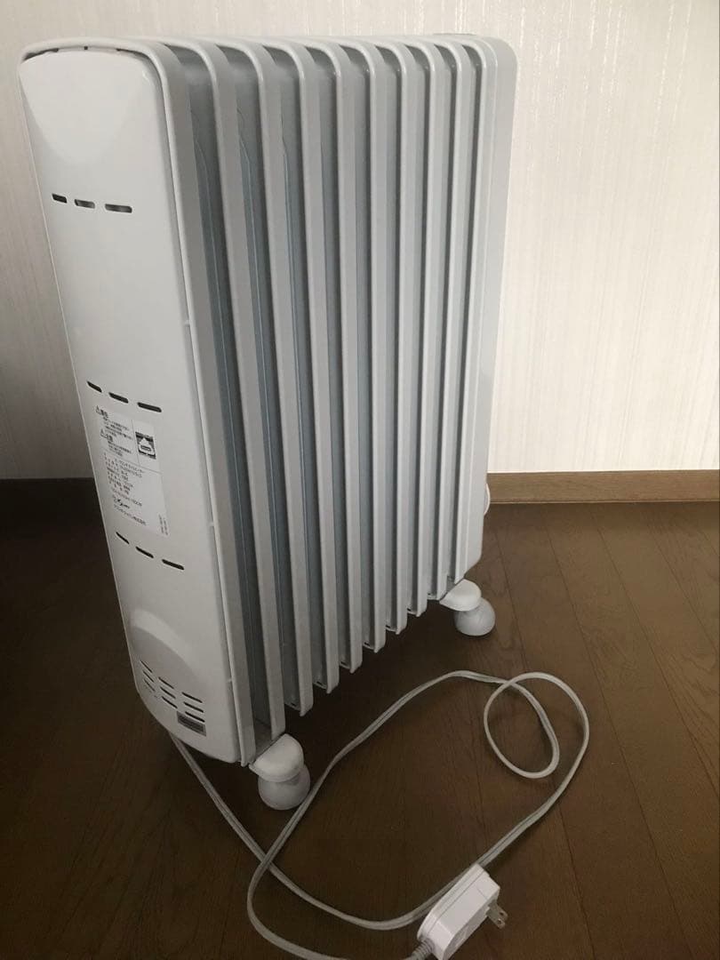 De'Longhi オイルヒーター ホワイト8畳 ~ 10畳