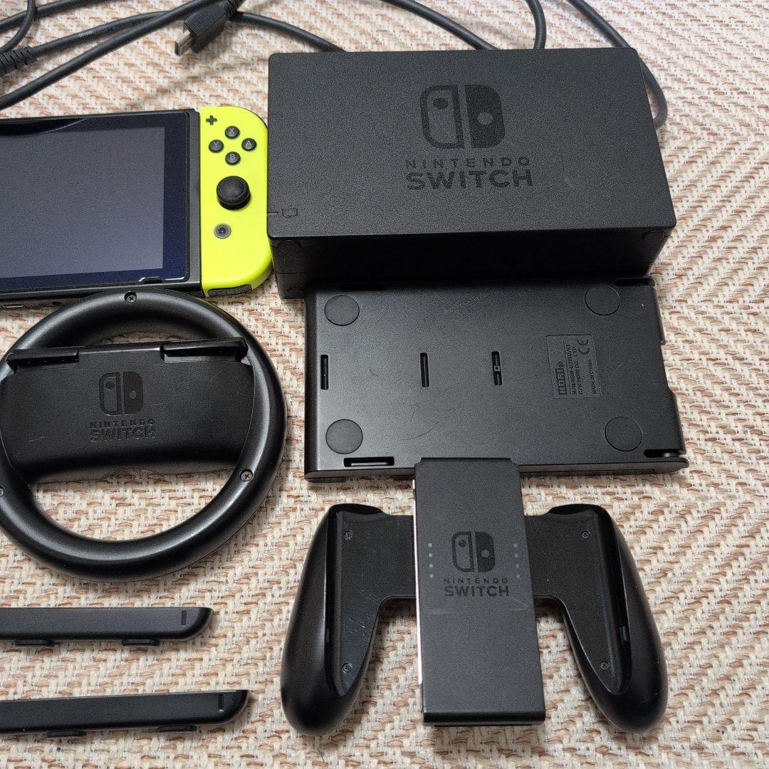 Switch本体　マリカーコントローラー付き　訳あり