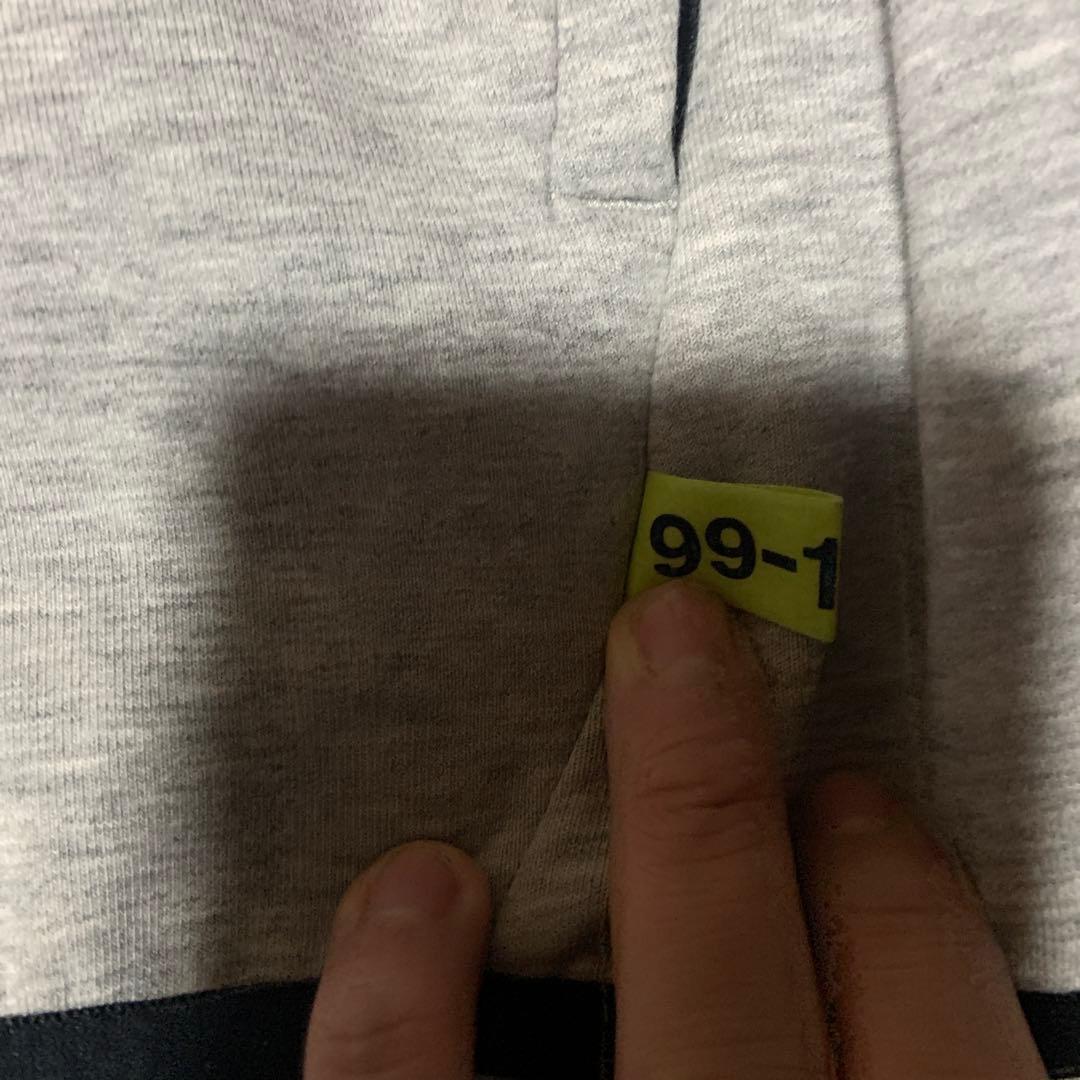 Bristol 星柄フード付きパーカー