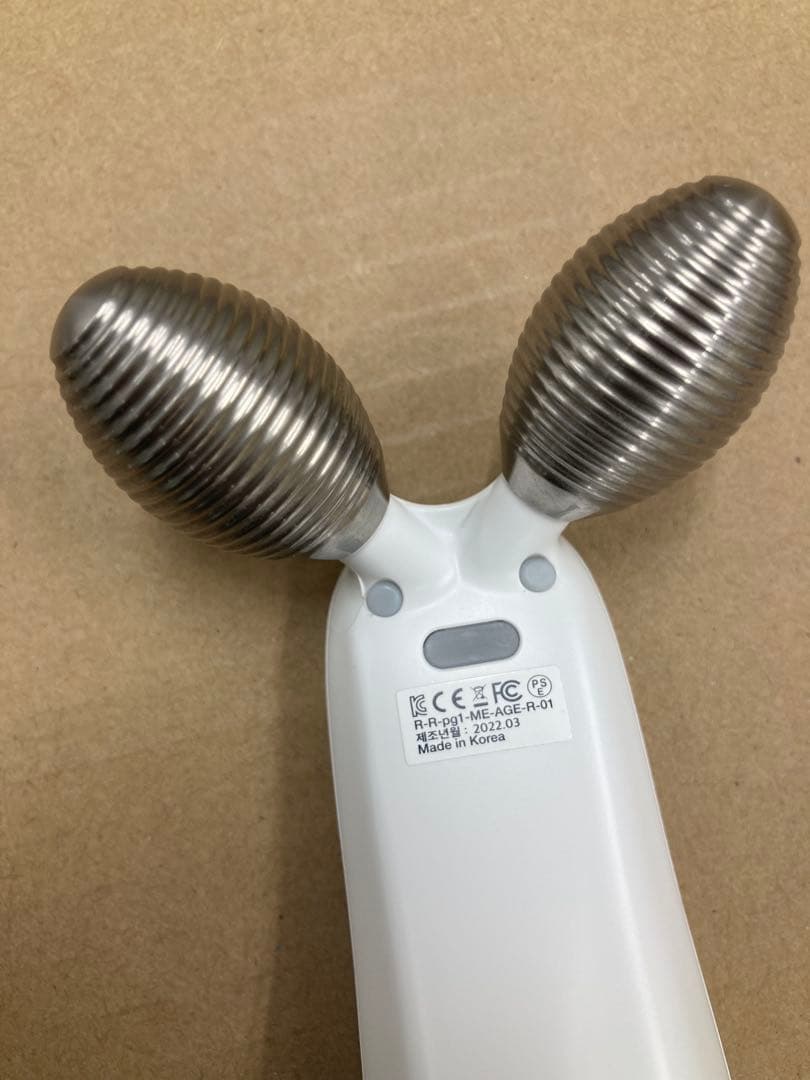 美顔器 AGE-R メディキューブ　EMSショット