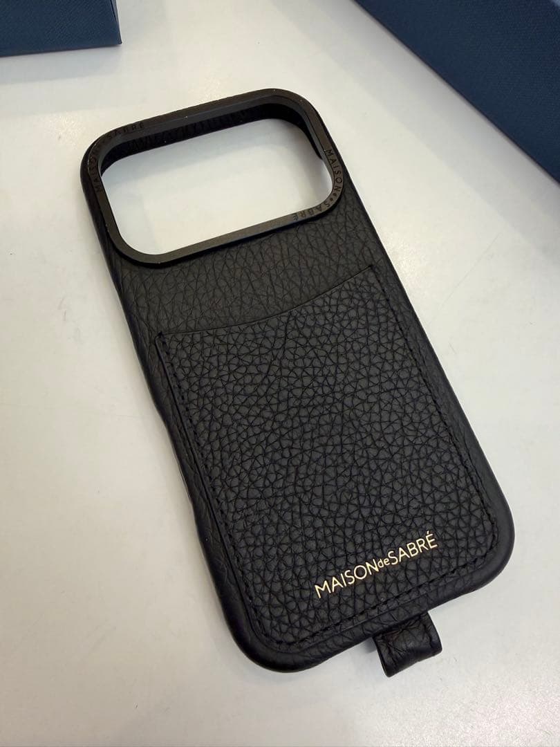 MAISON de SABRÉ iPhone17Pro用ケース